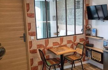 Le Sémaphore - appartement climatisé, grande terrasse vue mer - parking, wifi - Foto 5