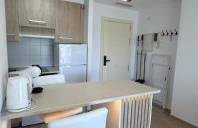 Apartahotel Moderno y Económico para 2 personas a 10 minutos de Sevilla con fácil aparcamiento - Photo 5