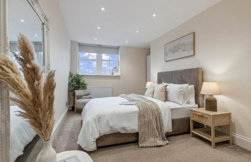 Stunning and Spacious Harrogate Apartment - Photo 7
