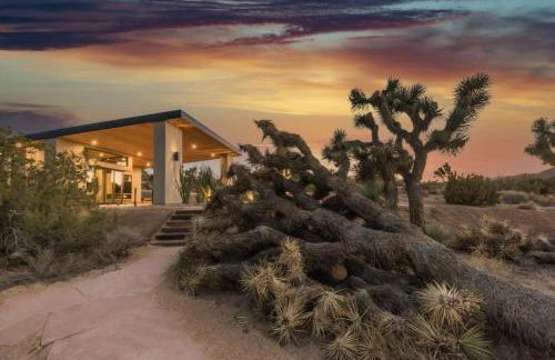 Skyline Ridge- Modern Residence w Sprawling Views - Foto 2