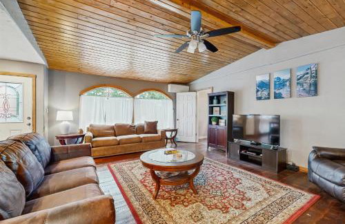 Hungry Horse Hideout - Upper Level - Foto 13