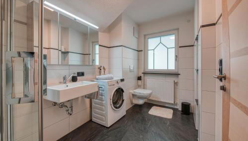 Baienhof - Photo 3, towels, Shower