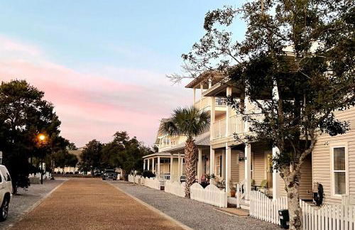 Timeless Traditions PoolHeat & Golf Cart Deals - Foto 54