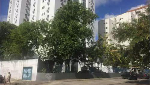 Apto na Torre, com tudo ao seu redor - Foto 3