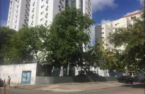 Apto na Torre, com tudo ao seu redor - Foto 3