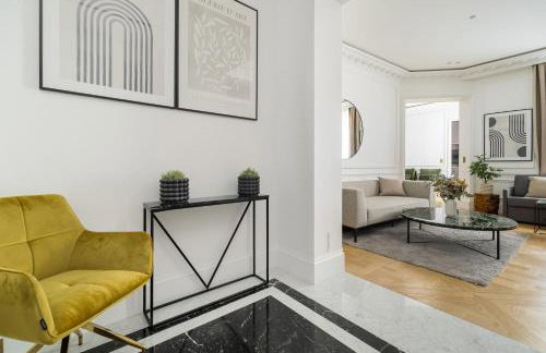My Paris Apartments - Marbeuf - Photo 17
