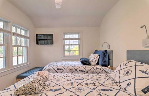 Walk to Beach! Cape Cod Cottage with Fire Pit - Photo 19