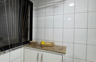 Aconchegante apartamento a 100 mt da Praia da Bacutia - Foto 16