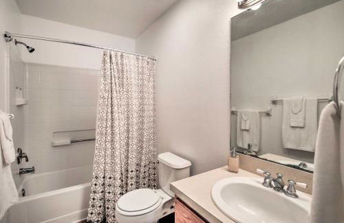 Home with Yard 1 Mi to Indian Rocks Beach and Golf - Foto 15