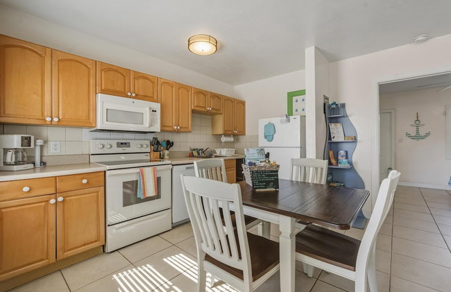 Bahama Beach Club Pompano - Boutique Studios & Apartments close to Beach with heated Pool - Foto 85