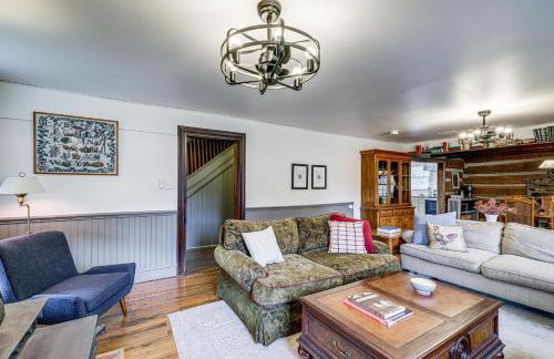 3 and Picturesque Acres! Historic Lexington Farmhouse - Foto 10