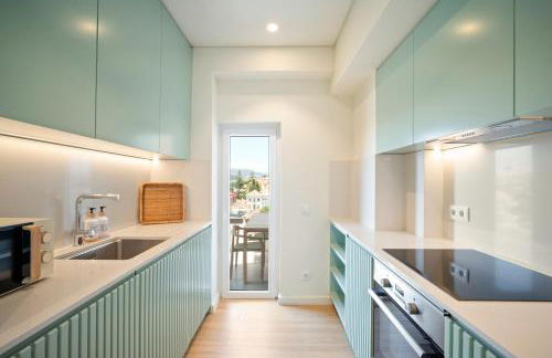 Estoril Ocean View Apartment - Photo 10