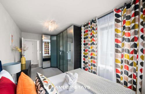 Modern 3 Bed Apartment in Acton by Amber Stays, Perfect for Business & Contractors - Photo 4