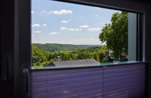 Schwarzer Kater Blankenheim - Foto 23