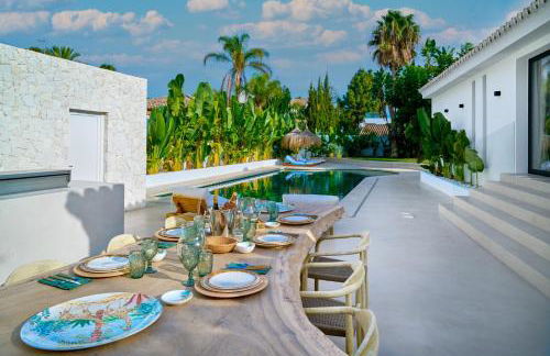 Villa Peman Luxurious Beachside Villa - Foto 4