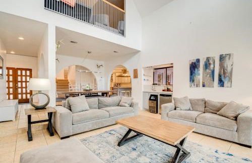 Dock and Outdoor Entertainment Home on Lake Conroe - Photo 5