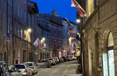 2 King Bed, 2 Full Bathroom Apartment in Umbria - Tuscany - Photo 51