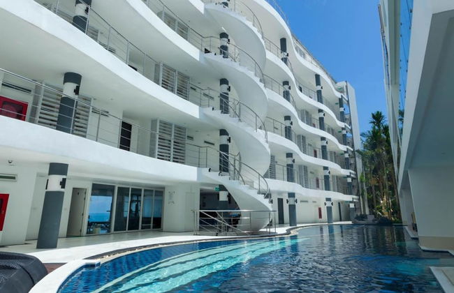 Sunset Plaza Karon by RESAVA - Photo 56