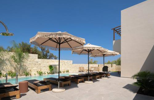 Jasmine Villa, with Heated Pool & Curated Design, By ThinkVilla - Foto 9