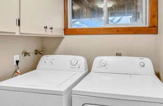 South Lake Retreat Deck Dock & Game Table - Foto 37