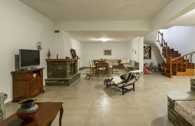 Olvios Villa at Melissochori - Photo 16