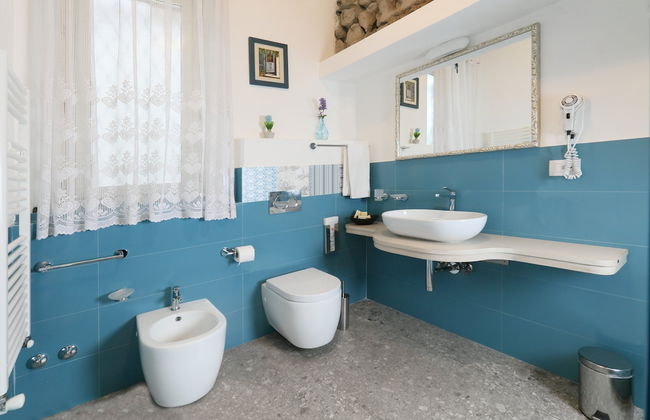 Porta Di Mezzo Luxury suites and rooms - Photo 23