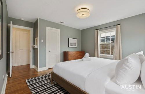 Elegant Escape Gourmet Kitchen and Outdoor Living - Foto 21