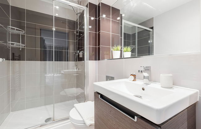 Impressive 2 Bed Penthouse in Wandsworth - Foto 13