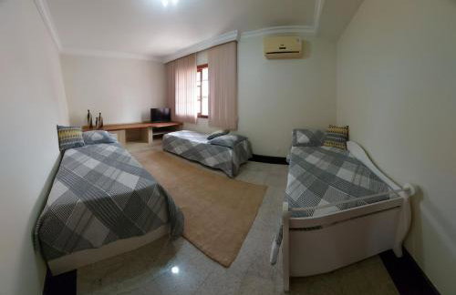 Casa na Praia Ponta da Fruta, 4 quartos com ar condicionado, piscina, Sauna e hidromassagem - Photo 8