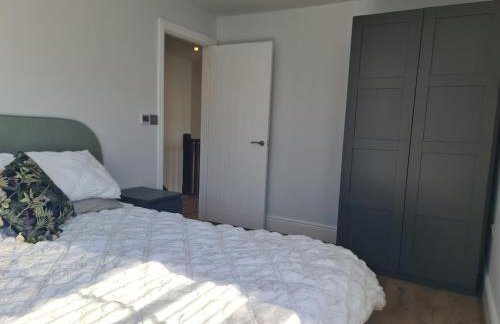 Number 10 - Stunning brand new house - sleeps 6 - free parking - Foto 25