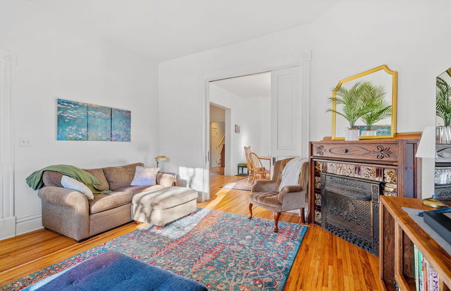 Maple Manor - Photo 14