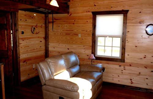 Vacation Cabin Rental near Amazing Hiking Trails in Liberty, Kentucky - Foto 8