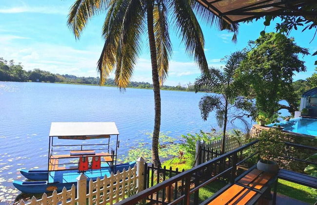 MYH - Lake Front Pvt Villa - Photo 32