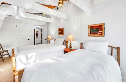 Cozy Cabin- Large Deck , Near the Slopes - Foto 25