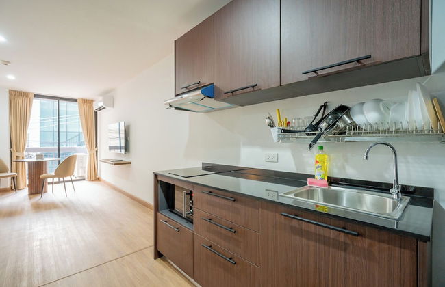 PSJ Penthouse - Photo 14