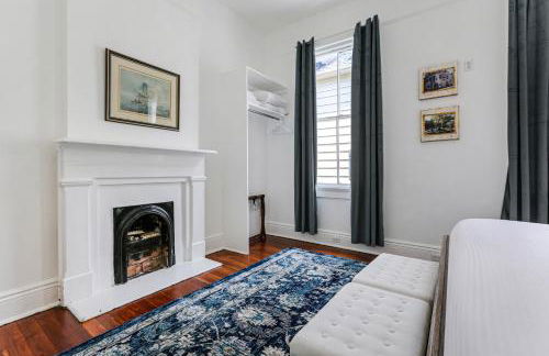 Uptown Spacious 4BD/3BA with Historic Charm - Foto 60