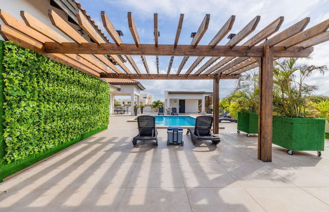 NEW 6BR Villa w Pool Across Street Palmbeach - Foto 38