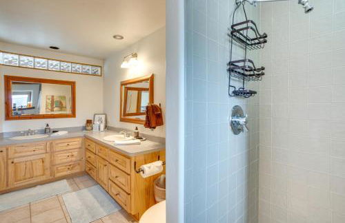 Montrose Family Home with Yard and Fruit Trees! - Foto 18