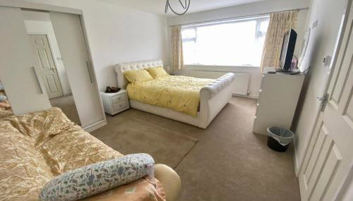 Raj Rentals Ensuite House Share - Foto 1