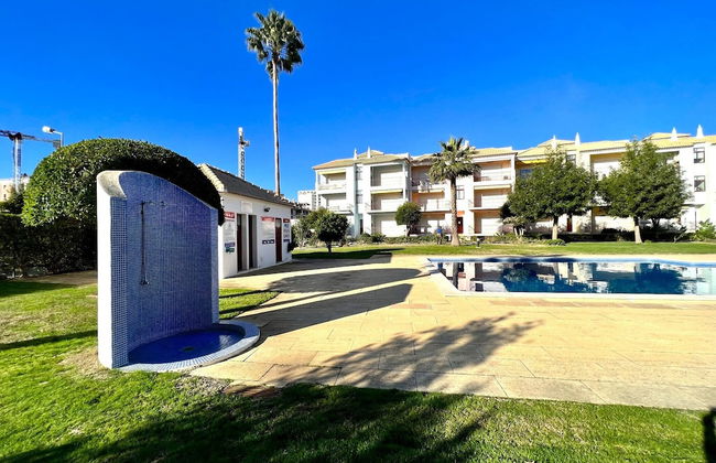 Quarteira Elegant With Pool by Homing - Foto 32