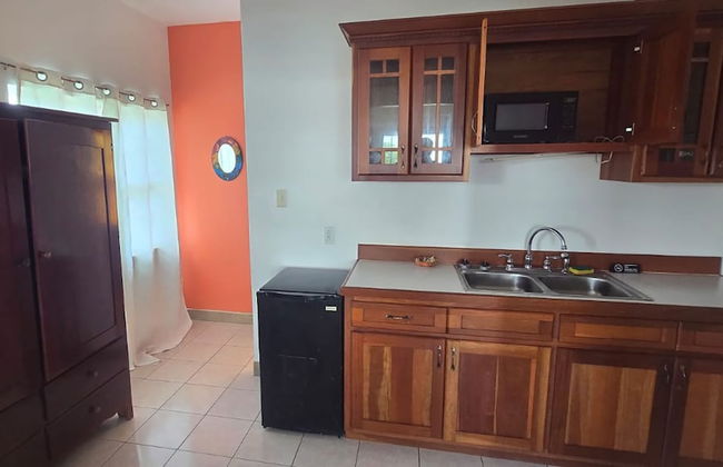 Bamboleo Inn Belize - Photo 28