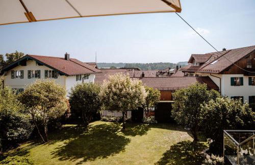 Ferienwohnung König Ludwig - Modernes Design-Apartment für Paare und Genießer am Starnberger See by LIVARIA - Foto 7