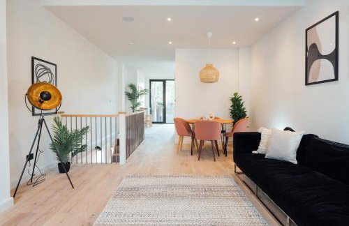 Luxurious & Modern London Apartment in Honor Oak - Photo 1