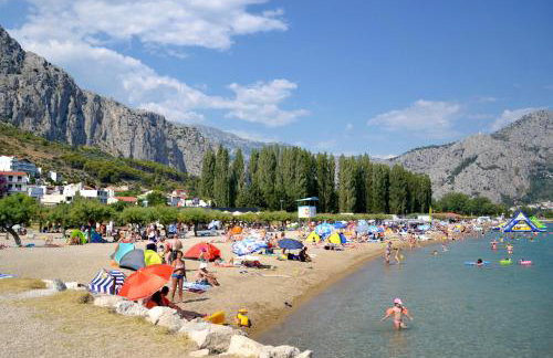 Apartments with a parking space Tugare, Omis - 14320 - Foto 4