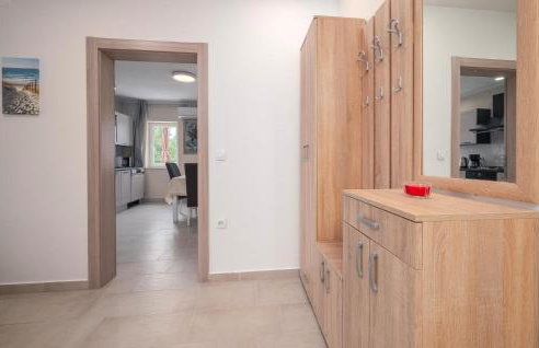 Beautiful Apartment In Labin - Photo 24