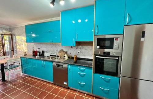 O CANTINHO DA RIA - JACUZZI with water at 35 degrees and POOL - Foto 14