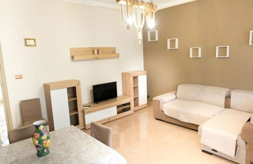 Ampio e Luminoso Appartamento con 3 Camere - Re D'Aragona Vacanze, Termini Imerese - Foto 4