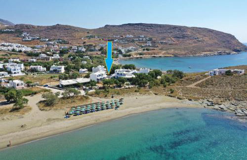 Nostos Beachfront Apartments & Studios - Foto 1