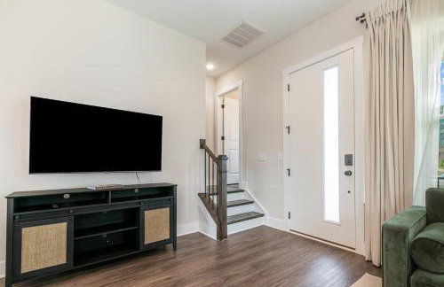 Spacious 4BR Near UNC Charlotte & Major Venues - Foto 42