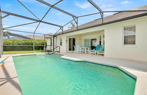 Home with Private Pool, Game Room & Big Backyard! - Foto 28